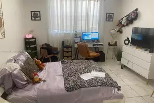 1990 Marseille Dr, Miami Beach, FL 33141 - Photo 9