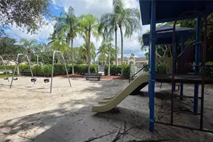 8066 Sanibel Dr, Tamarac, FL 33321 - Photo 23