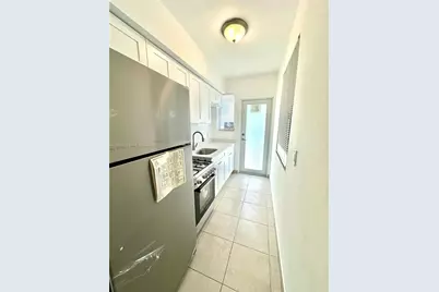 800 85th St #810, Miami Beach, FL 33141 - Photo 5