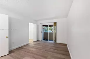 8515 NW 3rd Ln, Miami, FL 33126 - Photo 11