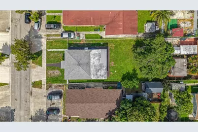 675 W 30th St, Hialeah, FL 33012 - Photo 17