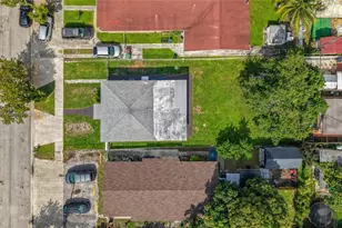 675 W 30th St, Hialeah, FL 33012 - Photo 17