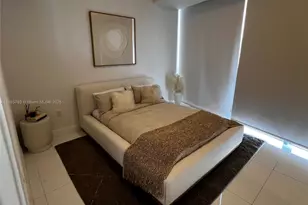 1100 Biscayne Blvd, Miami, FL 33132 - Photo 9
