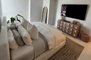 1100 Biscayne Blvd, Miami, FL 33132 - Photo 13