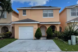4030 Eastridge Cir, Deerfield Beach, FL 33064 - Photo 1