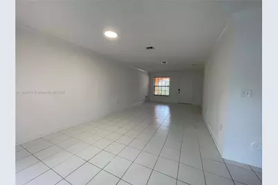 4030 Eastridge Cir, Deerfield Beach, FL 33064 - Photo 3