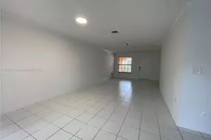 4030 Eastridge Cir, Deerfield Beach, FL 33064 - Photo 3