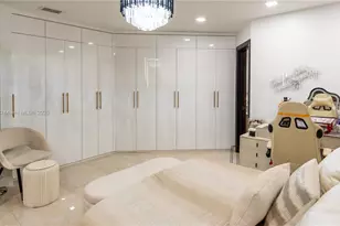8886 NW 187th St, Miami, FL 33018 - Photo 9