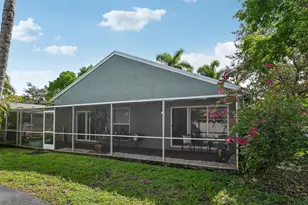 10681 Lago Welleby Dr, Sunrise, FL 33351 - Photo 33