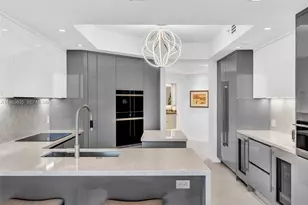 21200 Point Pl, Aventura, FL 33180 - Photo 23