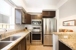 3109 Hibiscus St, Coconut Grove, FL 33133 - Photo 9