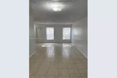 3920 Woodside Dr #5, Coral Springs, FL 33065 - Photo 9