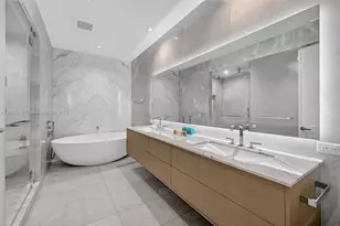 18501 Collins Ave, Sunny Isles Beach, FL 33160 - Photo 43