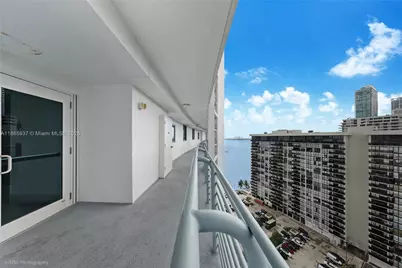 601 NE 36th St #1909, Miami, FL 33137 - Photo 11