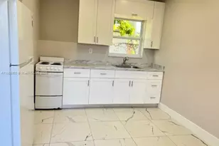 922 NW 2nd St, Miami, FL 33128 - Photo 1