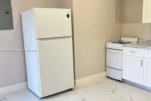 922 NW 2nd St, Miami, FL 33128 - Photo 25