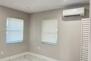 922 NW 2nd St, Miami, FL 33128 - Photo 13