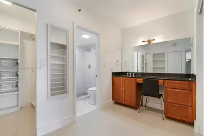 20355 NE 34th Ct #525, Aventura, FL 33180 - Photo 9