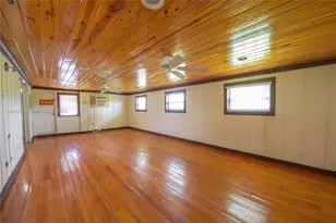 19365 SW 256th St, Homestead, FL 33031 - Photo 15