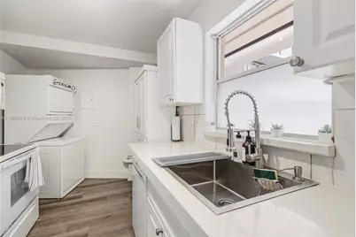 1881 Washington Ave #4B, Miami Beach, FL 33139 - Photo 9