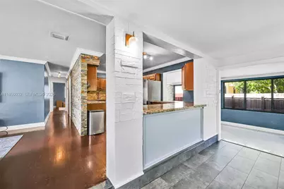 2630 McKinley St, Hollywood, FL 33020 - Photo 3