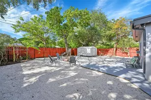 2630 McKinley St, Hollywood, FL 33020 - Photo 11