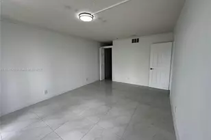 7051 Environ Blvd, Lauderhill, FL 33319 - Photo 19