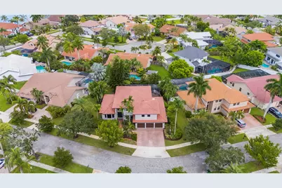 1411 NW 179th Ave, Pembroke Pines, FL 33029 - Photo 51