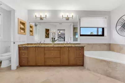 1411 NW 179th Ave, Pembroke Pines, FL 33029 - Photo 39