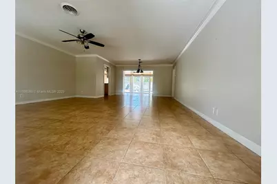 1120 SE 6th Ter, Pompano Beach, FL 33060 - Photo 5