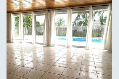 1120 SE 6th Ter, Pompano Beach, FL 33060 - Photo 25