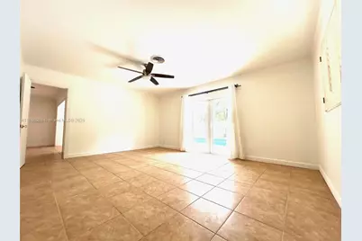 1120 SE 6th Ter, Pompano Beach, FL 33060 - Photo 21