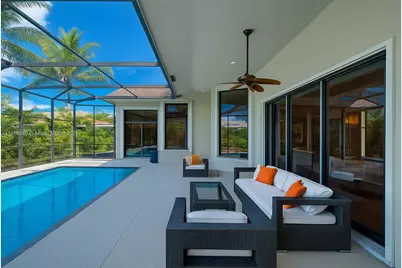 1077 Deerwood Ln, Weston, FL 33326 - Photo 5