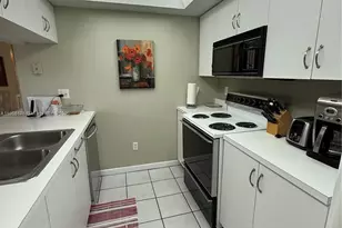 627 Waterside Dr, Hypoluxo, FL 33462 - Photo 11