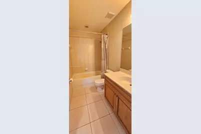 2014 Marsh Harbor Dr, Riviera Beach, FL 33404 - Photo 13