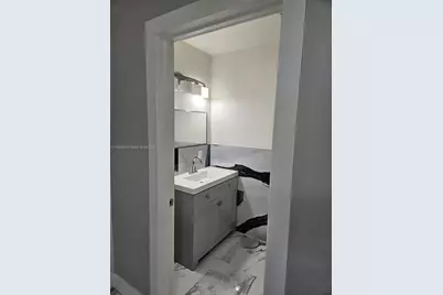 19230 SW 216th St, Miami, FL 33170 - Photo 15