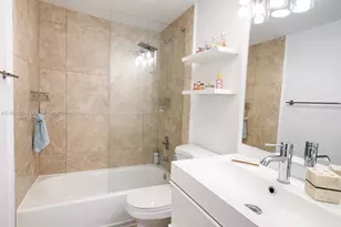 7501 E Treasure Dr, North Bay Village, FL 33141 - Photo 15