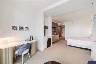 4401 Collins Ave, Miami Beach, FL 33140 - Photo 13