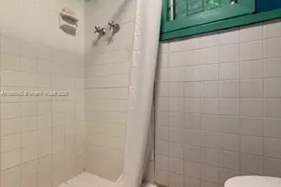 168 NE 44th St, Miami, FL 33137 - Photo 31