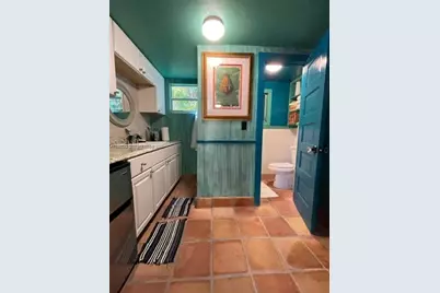 168 NE 44th St, Miami, FL 33137 - Photo 33