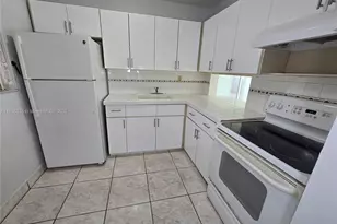 120 Royal Palm Rd, Hialeah Gardens, FL 33016 - Photo 5