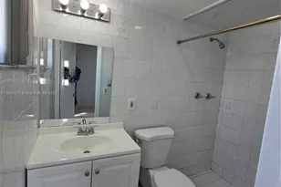 120 Royal Palm Rd, Hialeah Gardens, FL 33016 - Photo 63