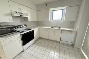 3300 NE 191st St, Aventura, FL 33180 - Photo 9
