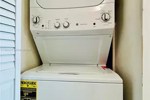 199 SW 12th Ave, Miami, FL 33130 - Photo 17