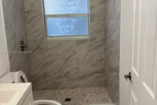 783 NW 98th St, Miami, FL 33150 - Photo 17