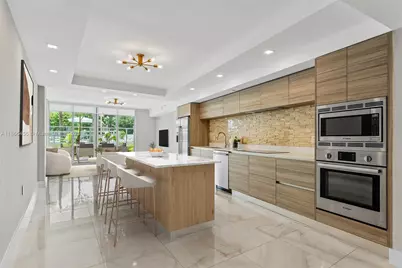 6620 Indian Creek Dr #112, Miami Beach, FL 33141 - Photo 1
