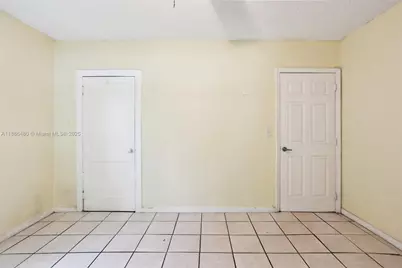 118 NW 44th St, Miami, FL 33127 - Photo 11