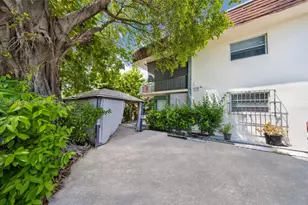 327 SW 13th Ave, Miami, FL 33135 - Photo 19