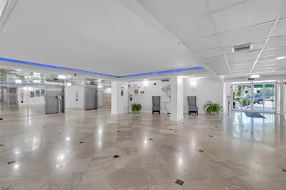 1000 Parkview Dr #715, Hallandale Beach, FL 33009 - Photo 19