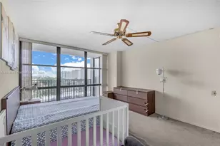 1000 Parkview Dr, Hallandale Beach, FL 33009 - Photo 13